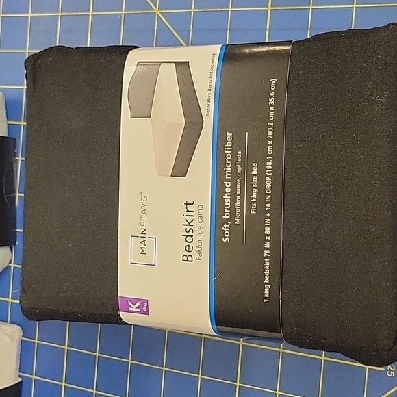 Mainstays Bedskirt Black Soft Brush Microfiber King Size Bed 78" x 80" 14" Drop - Picture 1 of 8